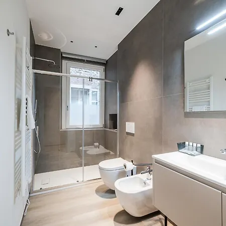 Arnaldo Apt Luxury E Design In Duomo Appartement Brescia